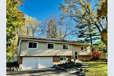 293 Wellington Drive, Crystal Lake, IL 60014 - Photo 1