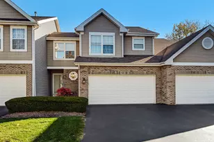 945 Willow St, Itasca, IL 60143 - Photo 1