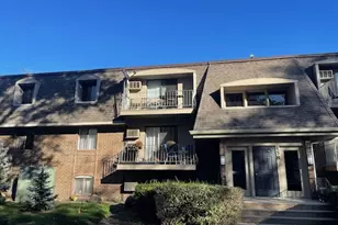 158 E Bailey Rd, Naperville, IL 60565 - Photo 1