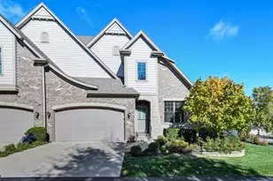3 Westmoreland Ln, Naperville, IL 60540 - Photo 1