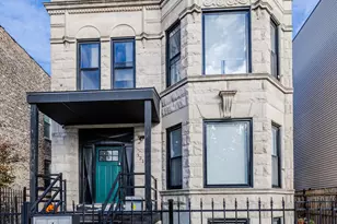 3218 W Polk St, Chicago, IL 60624 - Photo 1