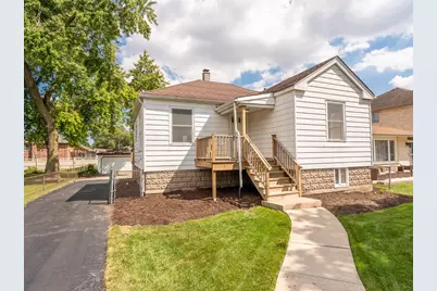 9729 Merton Avenue, Oak Lawn, IL 60453 - Photo 1