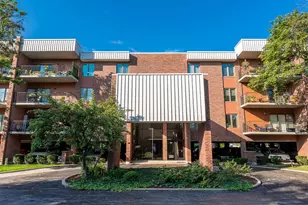 6545 Main St, Downers Grove, IL 60516 - Photo 1