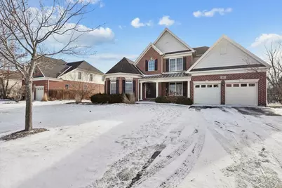 82 Open Parkway S, Hawthorn Woods, IL 60047 - Photo 1