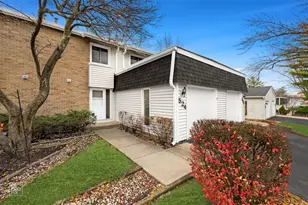 524 Jordan Way, Bolingbrook, IL 60440 - Photo 1