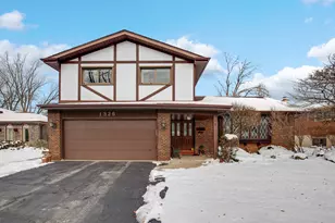 1326 Hillview Rd, Homewood, IL 60430 - Photo 1