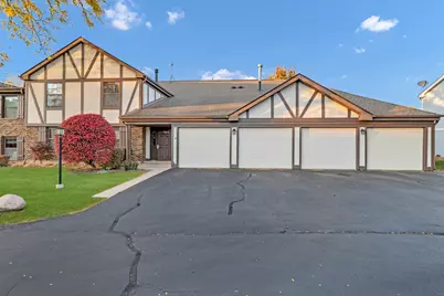 1256 Plum Tree Court #D1, Schaumburg, IL 60193 - Photo 1