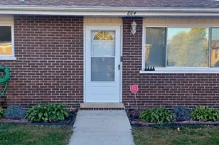 804 Mackinaw Ave, Calumet City, IL 60409 - Photo 1