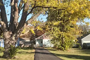 215 Second St, Elgin, IL 60123 - Photo 1