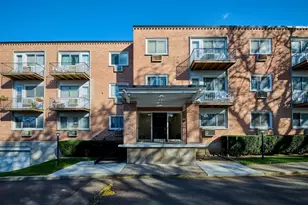8541 Lotus Ave, Skokie, IL 60077 - Photo 1