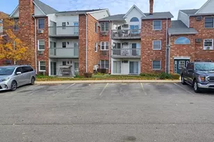 4304 W Shamrock Ln, McHenry, IL 60050 - Photo 1