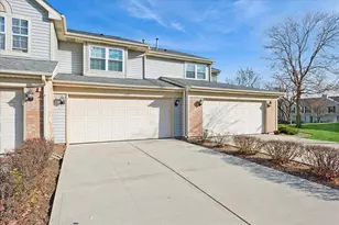 1445 Greens Ct, Glendale Heights, IL 60139 - Photo 1