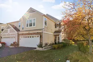 1551 Glacier Trail, Carpentersville, IL 60110 - Photo 1