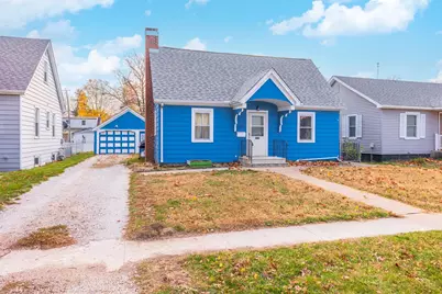 720 W Moulton Street, Pontiac, IL 61764 - Photo 1