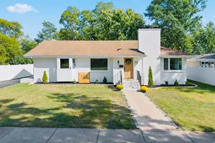 153 Grove Ave, Glen Ellyn, IL 60137 - Photo 1