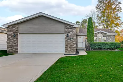 186 Cedarwood Drive, Steger, IL 60475 - Photo 1