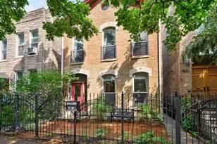 1830 W Huron St, Chicago, IL 60622 - Photo 1