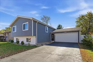 1081 Hunter St, Lombard, IL 60148 - Photo 1