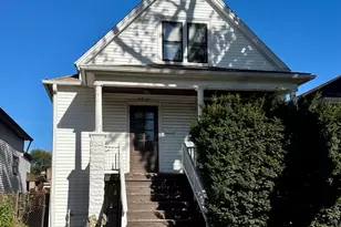 5916 W Byron St, Chicago, IL 60634 - Photo 1