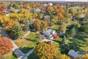 707 Coolidge Pl, Rockford, IL 61107 - Photo 1