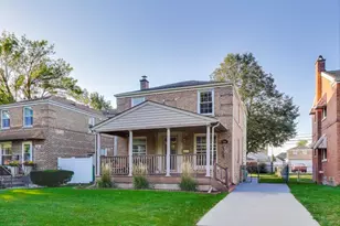 7805 W Farragut Ave, Chicago, IL 60656 - Photo 1