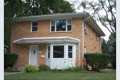 722 N Center Street, Naperville, IL 60563 - Photo 1