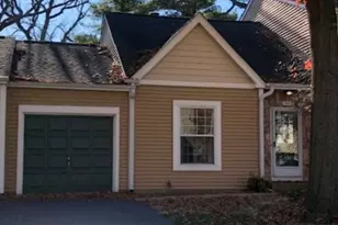 1943 Ozark Pkwy, Algonquin, IL 60102 - Photo 1