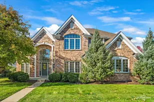 39W415 Washburn Pl, Geneva, IL 60134 - Photo 1