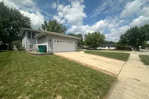 985 Leawood Dr, Joliet, IL 60431 - Photo 1