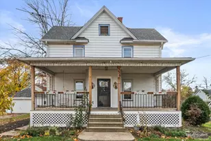 345 E Market St, Somonauk, IL 60552 - Photo 1