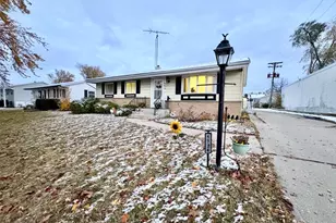 1726 Union Ave, Belvidere, IL 61008 - Photo 1