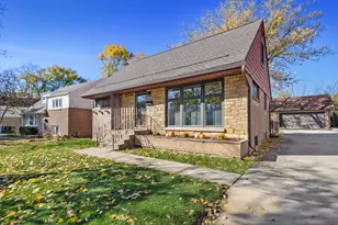 18418 Clyde Rd, Homewood, IL 60430 - Photo 1