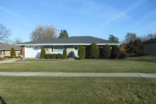 1616 Heiden Ave, Crest Hill, IL 60403 - Photo 1