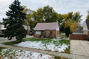 9316 Sayre Ave, Oak Lawn, IL 60453 - Photo 1