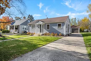 425 Ingleside Ave, Aurora, IL 60506 - Photo 1