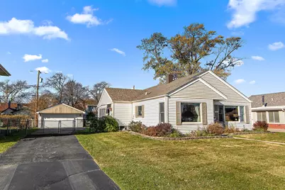 10736 Moody Avenue, Chicago Ridge, IL 60415 - Photo 1