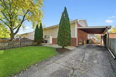 1331 Highland Avenue, Lockport, IL 60441 - Photo 1
