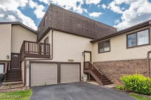 29W 425 Thornwood Ln, Warrenville, IL 60555 - Photo 1