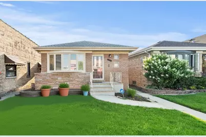 2834 N Narragansett Avenue, Chicago, IL 60634 - Photo 1