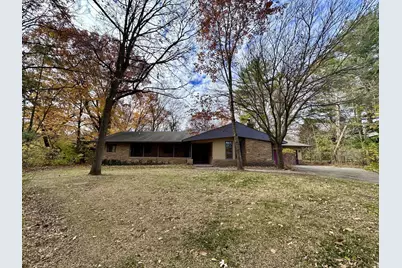 2300 Airport Road, Peru, IL 61354 - Photo 1