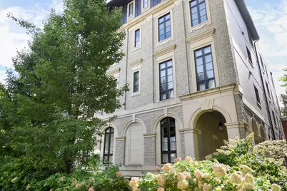 647 W Melrose Street #5, Chicago, IL 60657 - Photo 1