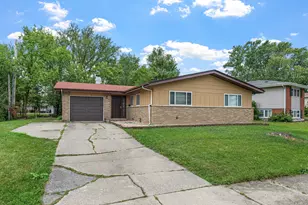302 Springfield St, Park Forest, IL 60466 - Photo 1