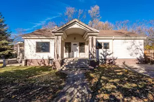 329 Grove Ave, Wood Dale, IL 60191 - Photo 1