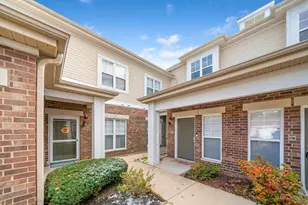 618 Pineridge Dr N, Oswego, IL 60543 - Photo 1