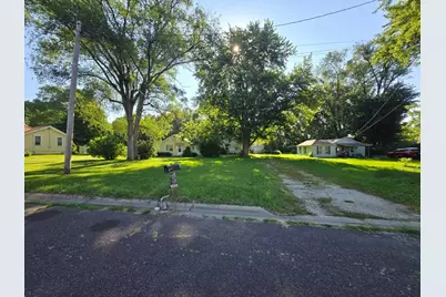 119 Sun Valley Court, East Peoria, IL 61611 - Photo 1