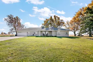 4736 E 5000N Rd, Bourbonnais, IL 60914 - Photo 1