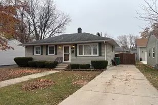 1002 Plaza Dr, Joliet, IL 60435 - Photo 1