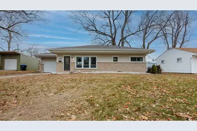1104 Redwood Avenue, Bloomington, IL 61701 - Photo 1