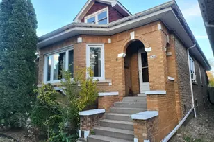 2939 N Lotus Ave, Chicago, IL 60641 - Photo 1