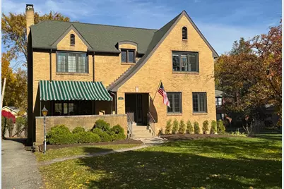 219 E Saint Charles Road, Elmhurst, IL 60126 - Photo 1